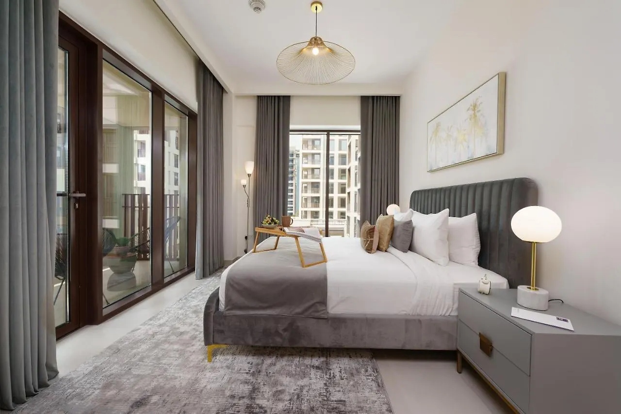 Maison Privee - Alluring Modern Apt In Dubai Creek Beach Apartment